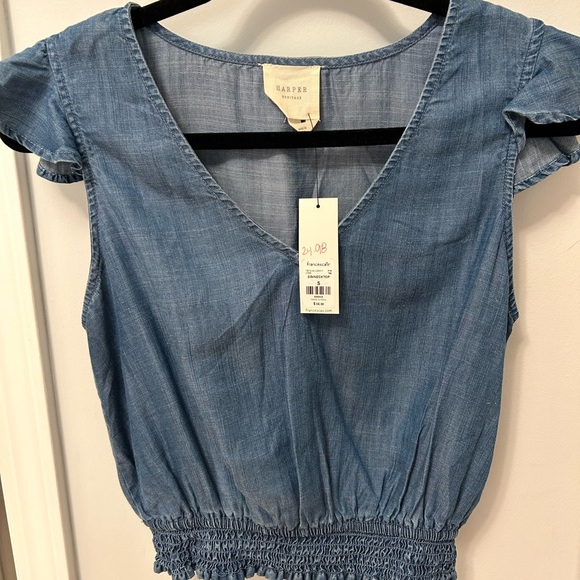 Francesca’s Crop Top - Picture 5 of 6